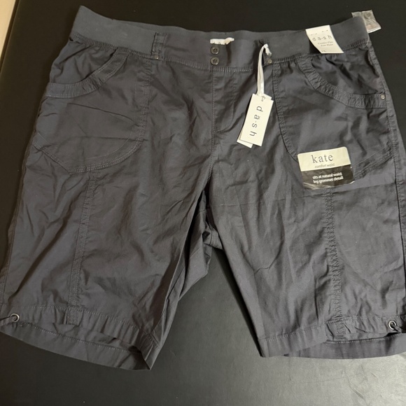 NWT Dash Comfort Flex Shorts. - Picture 3 of 4